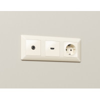 Розетка Ambrella Volt MA333030